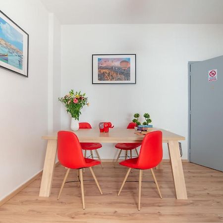 Modern Renovated Apt Next To The Beachfront Iráclio Exterior foto