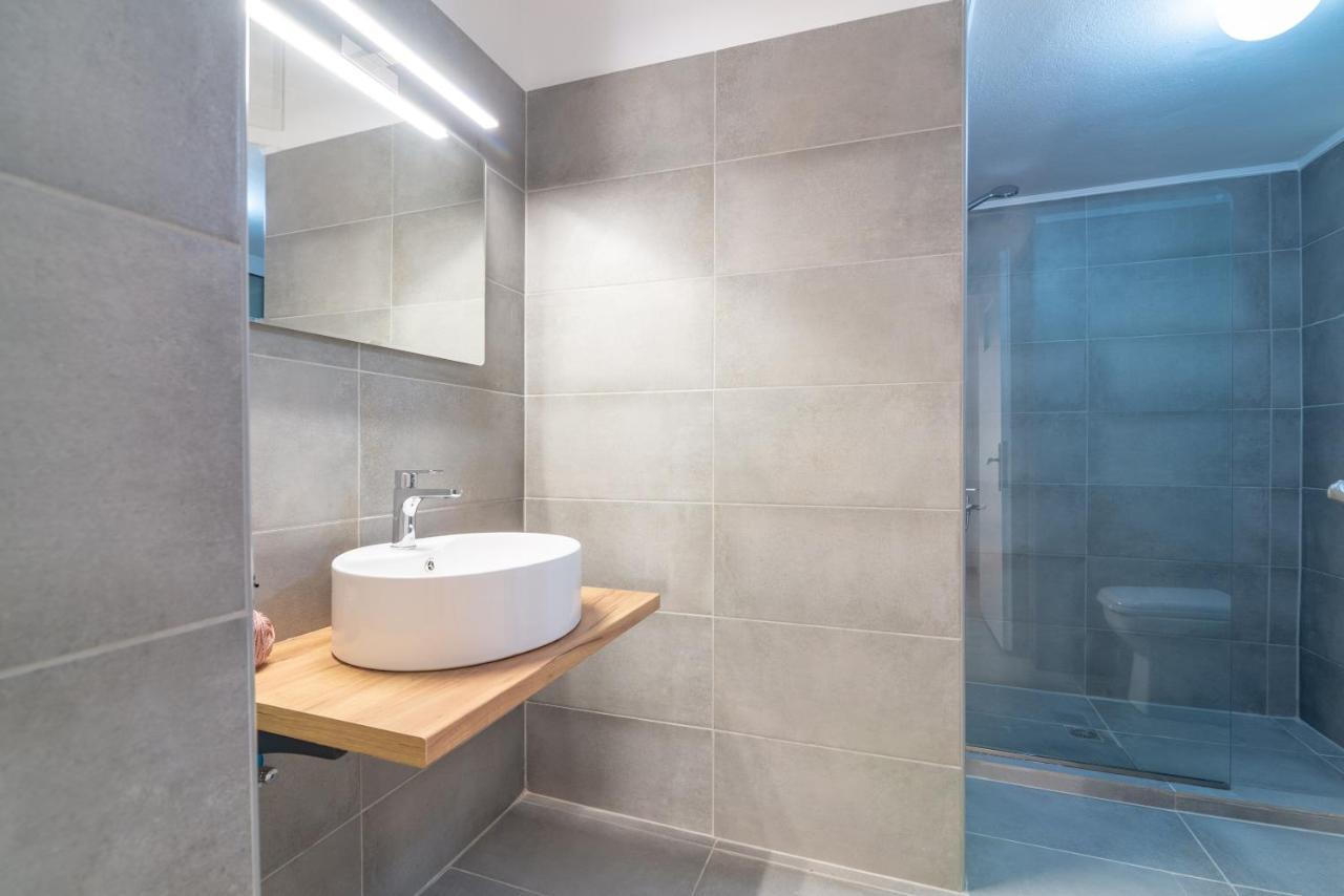 Modern Renovated Apt Next To The Beachfront Iráclio Exterior foto