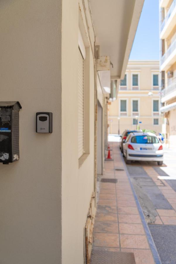 Modern Renovated Apt Next To The Beachfront Iráclio Exterior foto